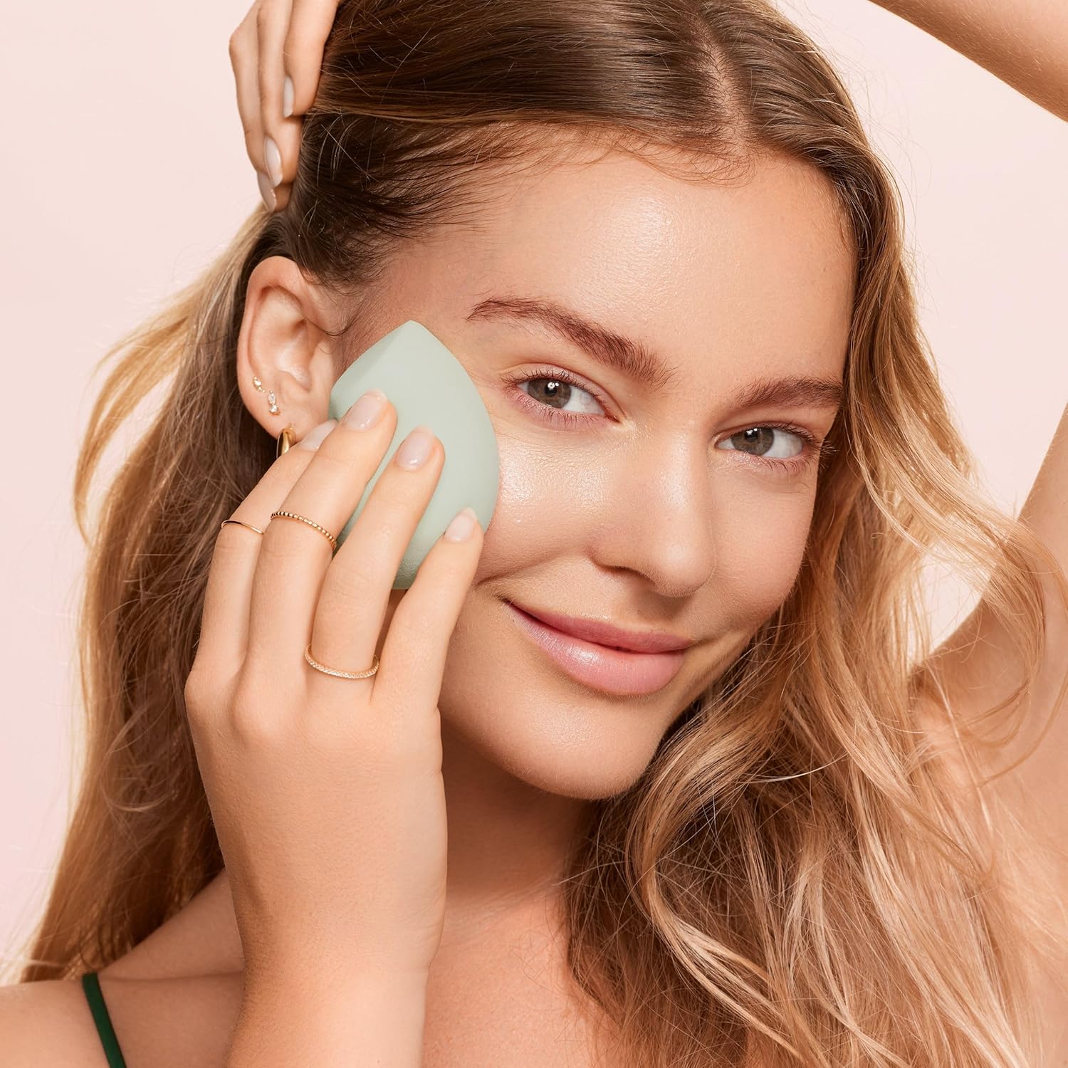 EcoTools Blurring Blender Makeup Sponge, Makeup Blending Sponge For Blurred Skin, For Liquid & Cream Foundation, Cloud Coverage Memory Foam, Eco Friendly, Latex Free, Cruelty-Free & Vegan 1 Count - Image 14